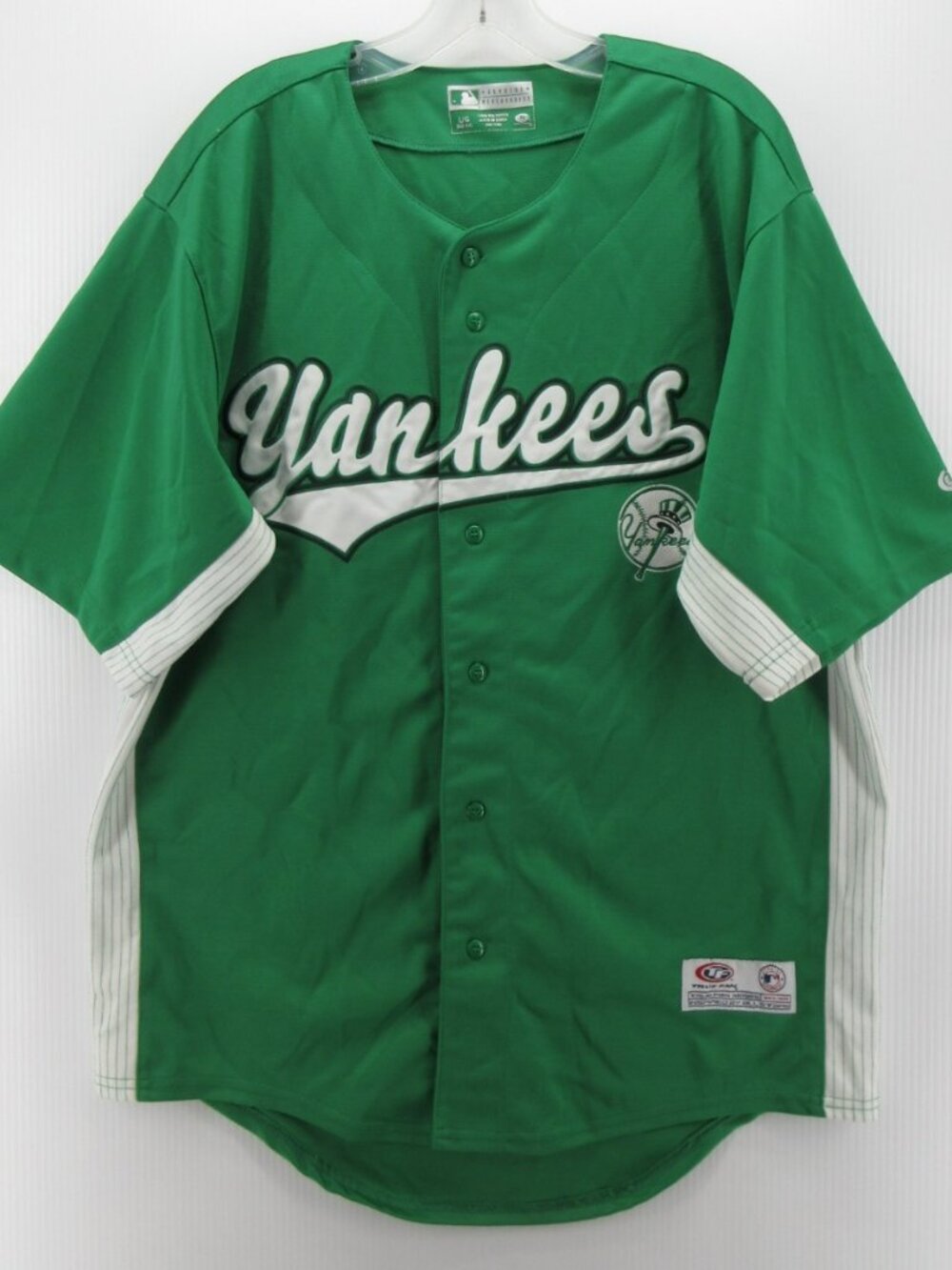 New York Yankees Jersey Large True Fan Shamrock St Pattys MLB Baseball